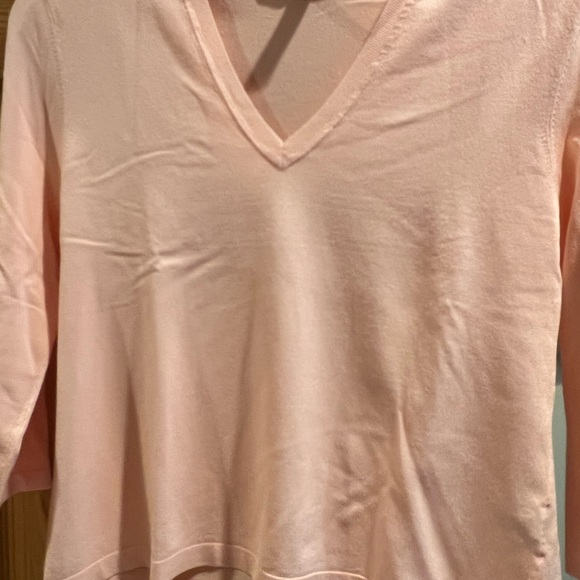 Linda Allard Ellen Tracy Sweaters - Linda Allard Ellen Tracey V-Neck Sweater - Soft Peach ~ 3/4 Sleeves ~ Exvellent